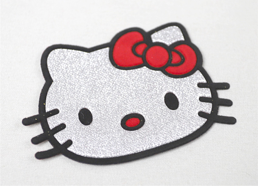 Grand écusson Hello Kitty argenté