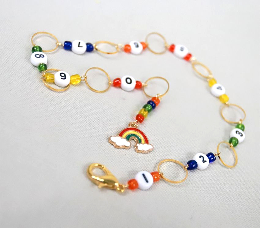 Compte-rangs bijou arc-en-ciel