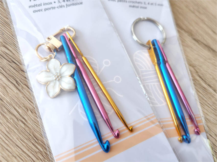 3 mini crochets sur porte-clés