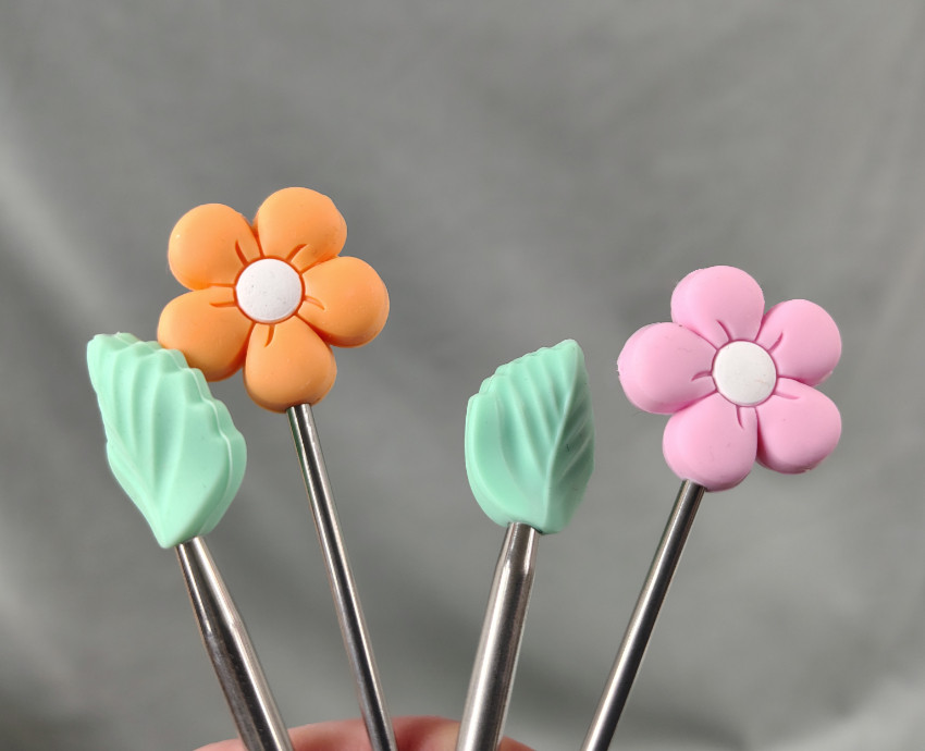 Bouchons fleurs et feuilles