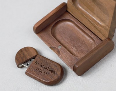 Clé USB 'Ma Bibliothèque Tricot'