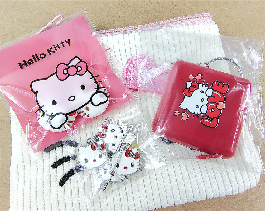 Set d'accessoires Hello Kitty